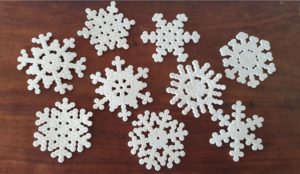 Perler Beads snowflakes 5 best Christmas Ideas for kids by MomMadeMoments.com
