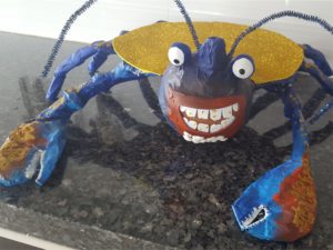 How to make DIY Tamatoa crab from Moana