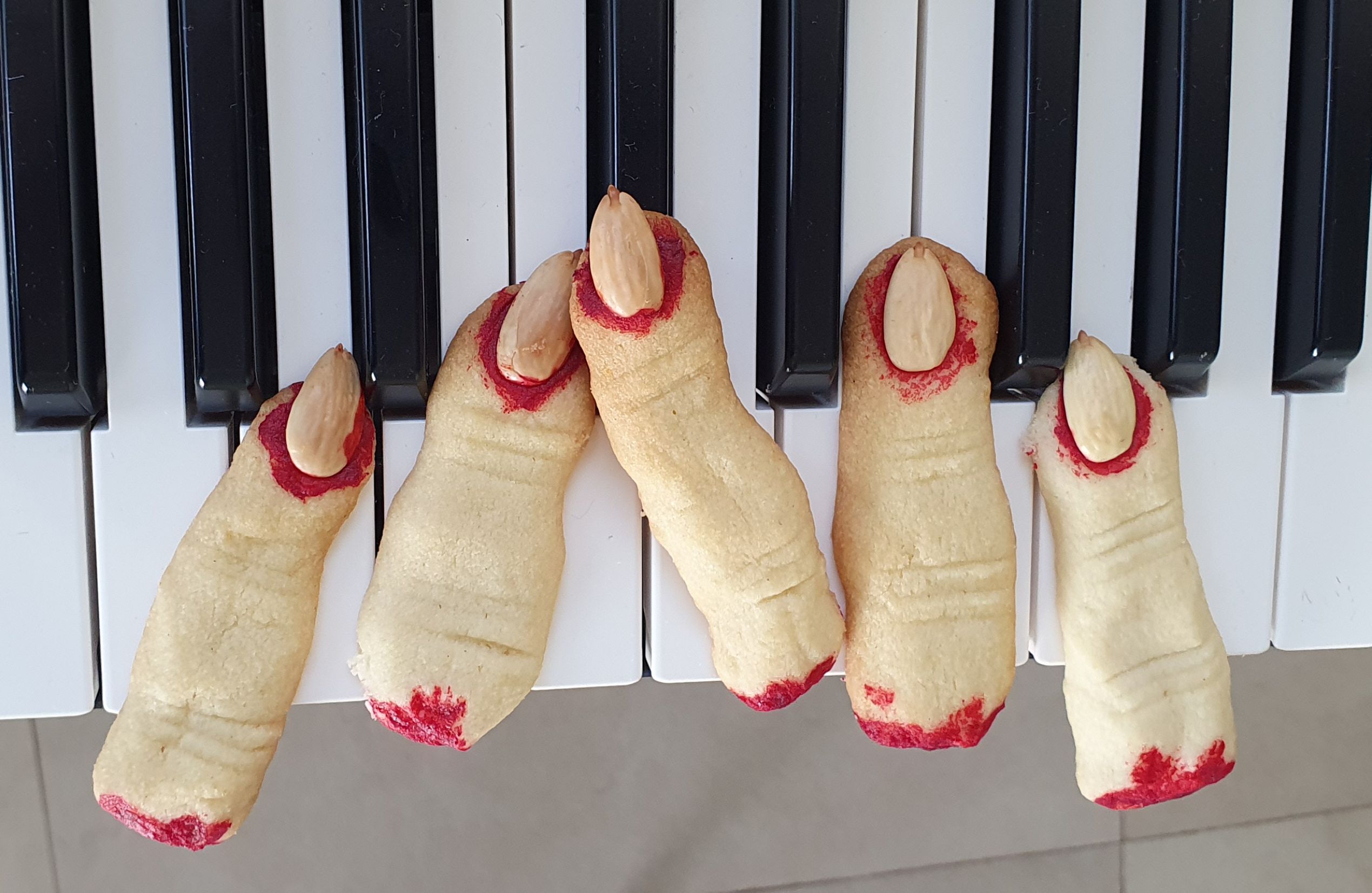 Severed Finger Biscuits -Perfect for Halloween