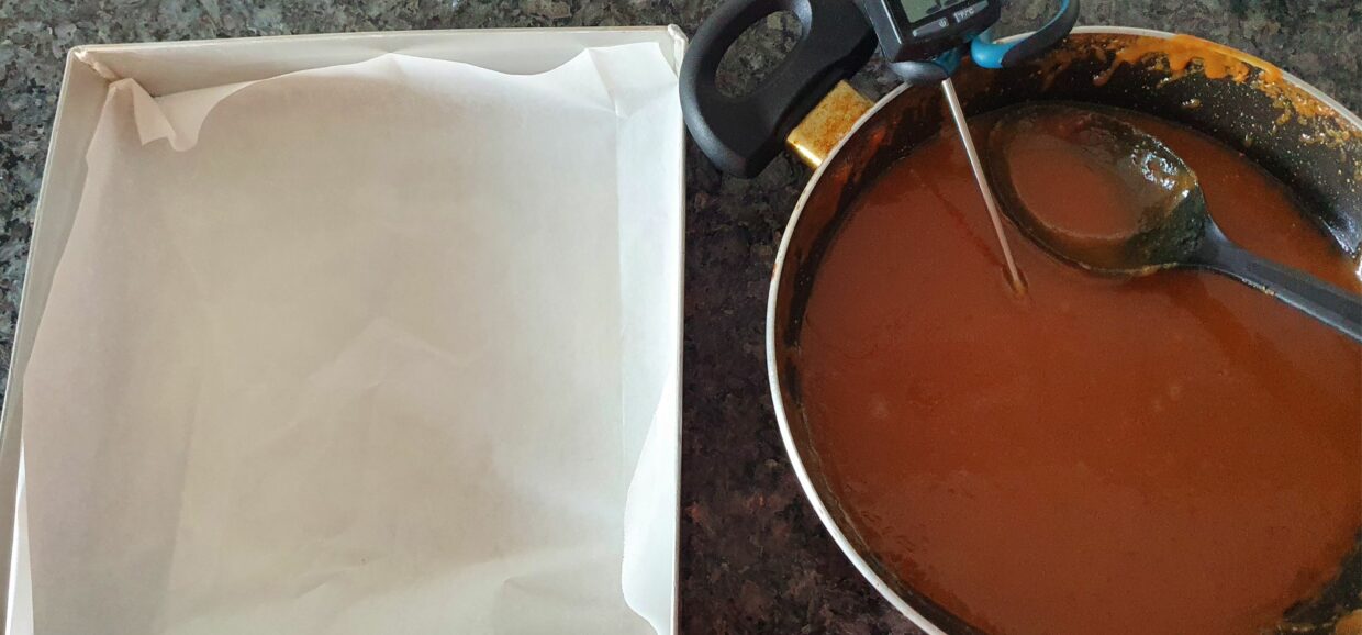How to make homemade caramel fudge -easy to follow instructions and tips so it cant go wrong