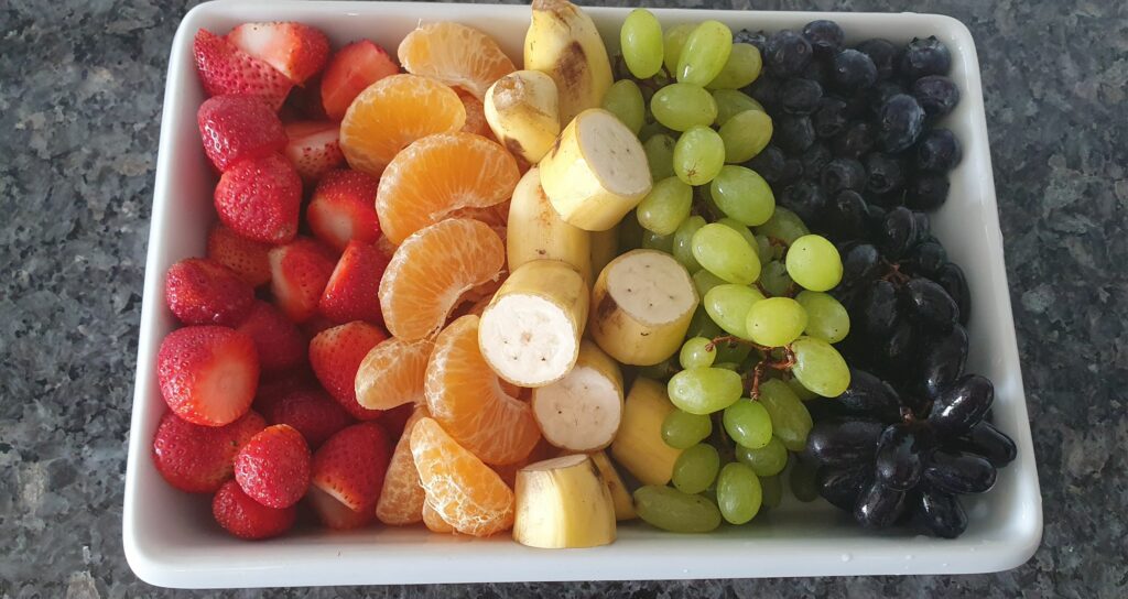 DIY Unicorn party food ideas rainbow fruits