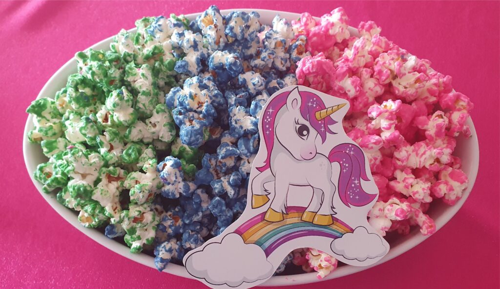 DIY Unicorn party food ideas rainbow popcorn