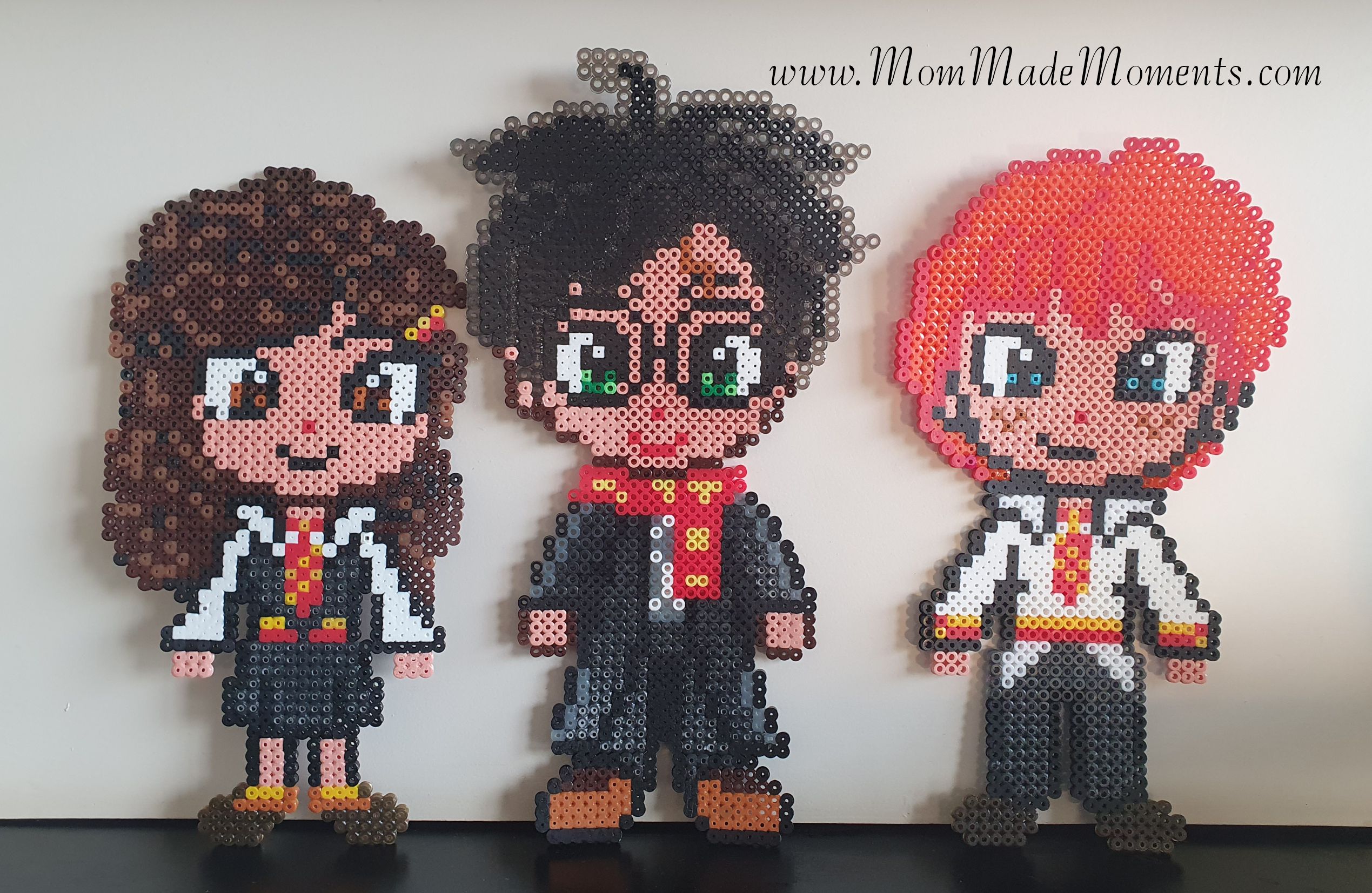 Featured image of post Easy Harry Potter Perler Beads Patterns : I&#039;m using striped perler beads for the first time in this video, and i think they look so cool and are perfect for next are two projects using mini perler beads, which are adorable but really annoying to work with.