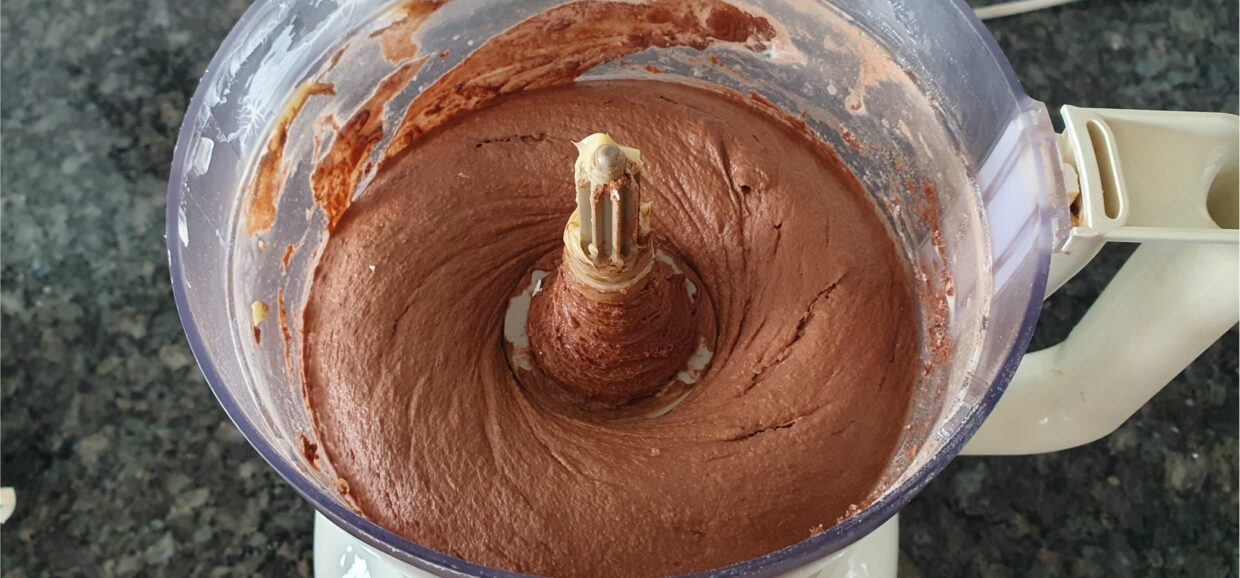 The BEST Chocolate Buttercream Recipe