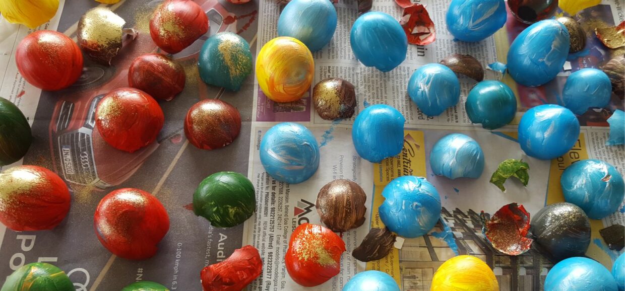 Eggshell Art for kids MomMadeMoments Creativity